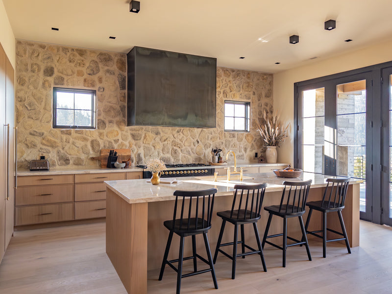 The New American Exterior: Why Stone Veneer Is Defining Today's Most Enduring Architecture