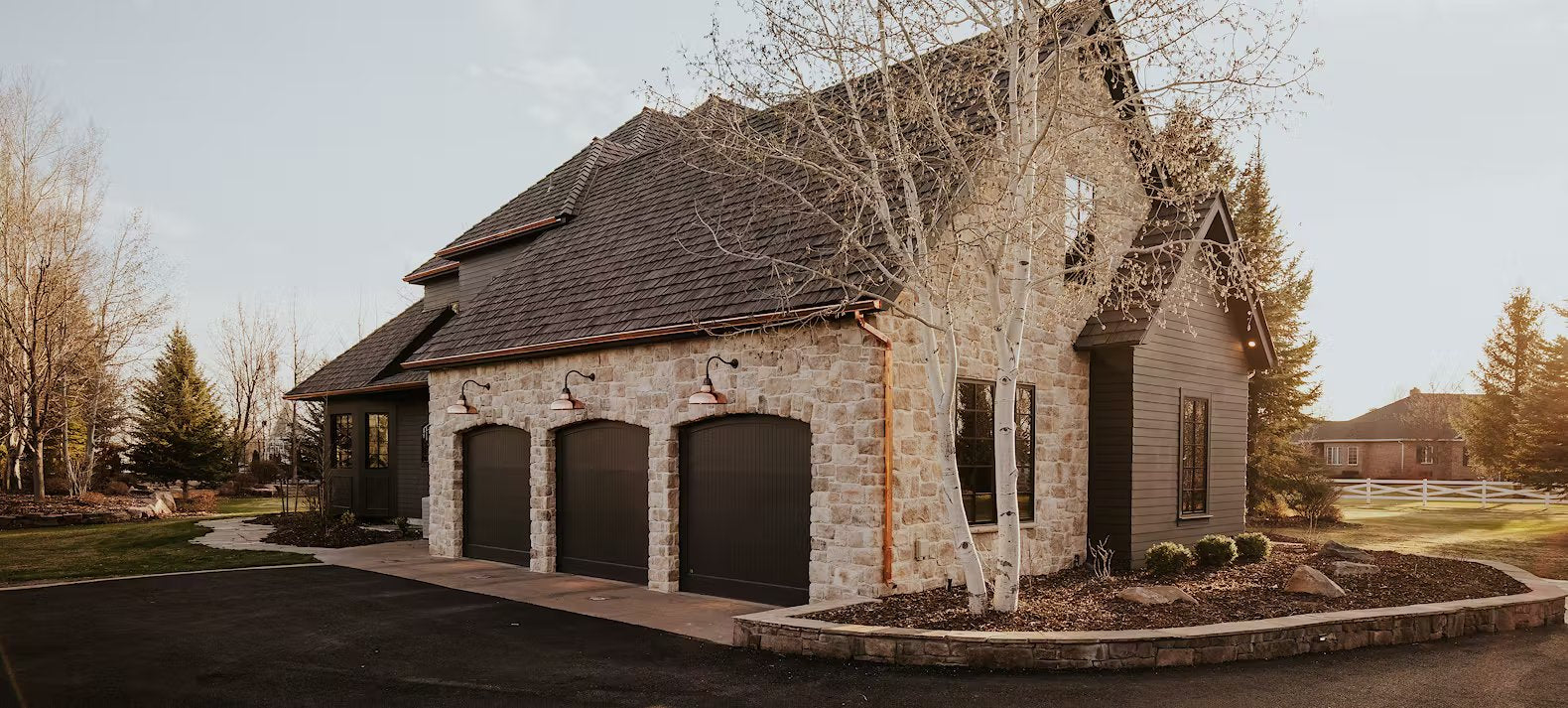 Why Stone and Masonry Veneer is an Excellent Fire-Resistant Siding