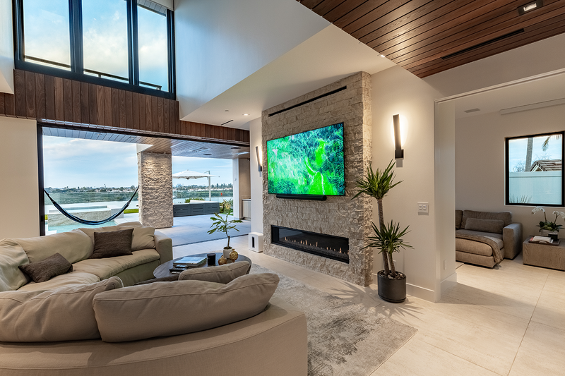 Corona Del Mar Contemporary